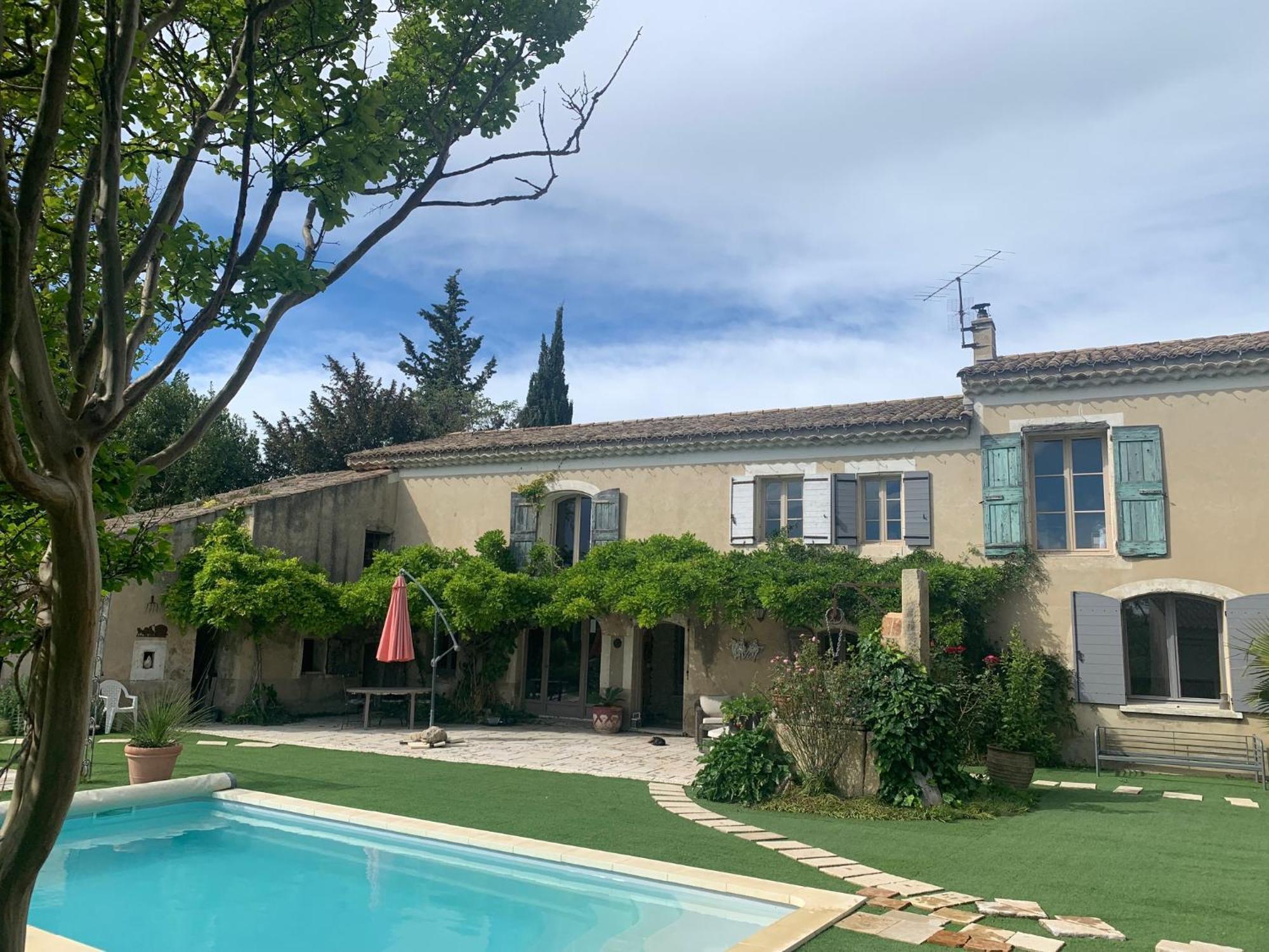 Brossard Cavaillon Exterior foto