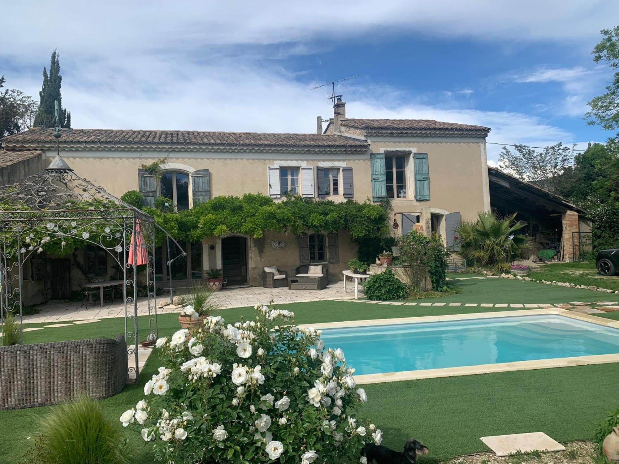 Brossard Cavaillon Exterior foto
